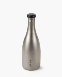 Snowpeak Titanium Saké Bottle