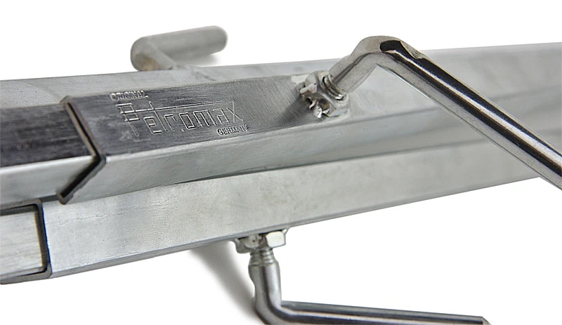 Petromax Dreibein Mit Kette Und Haken – Bild 2